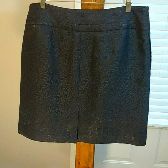 Ann Taylor Loft Black Jacquard Metallic Sliver Hint Shimmer Mini Skirt Size 14 - Picture 2 of 11